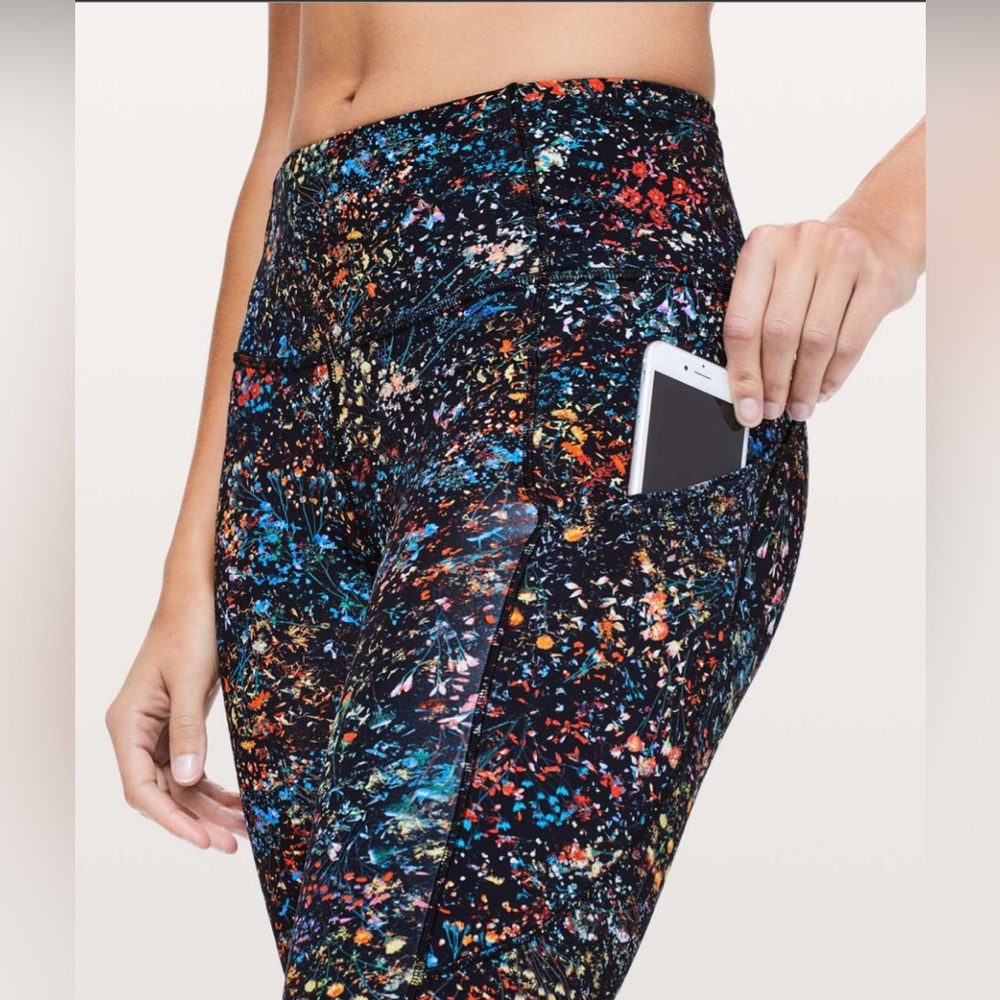 Fast And Free 7/8 Tight ll *Nulux 25” Flowerescent Multi. Like New!!